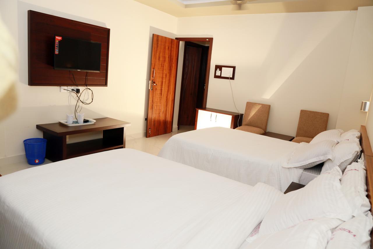 Anandkrishna Residency Hotel Guruvāyūr Buitenkant foto