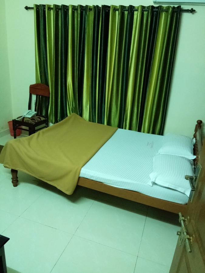 Anandkrishna Residency Hotel Guruvāyūr Buitenkant foto