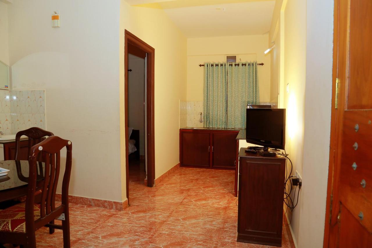Anandkrishna Residency Hotel Guruvāyūr Buitenkant foto